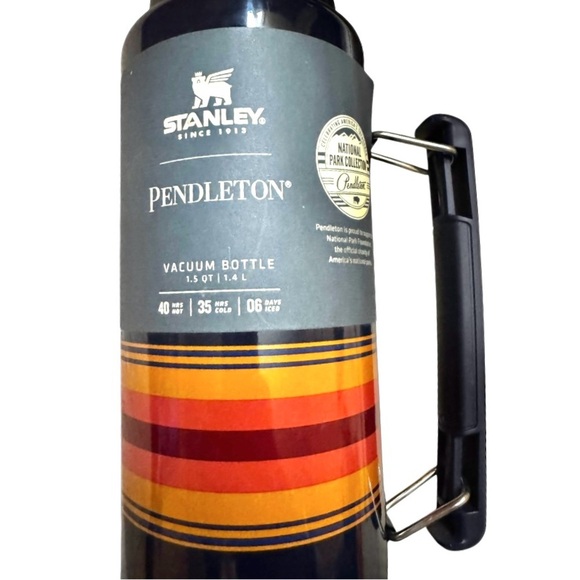 NEW Stanley X Pendleton Classic Bottle Thermos with Cup 1.5 QT Navy Blue Stripe - Picture 8 of 10
